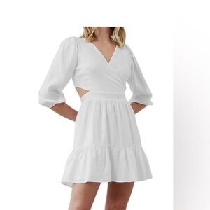 Express Ivory White 3/4 Sleeve Mini Dress Size: Medium